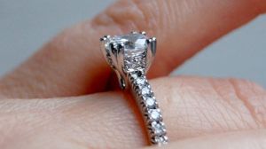 diamond engagement ring