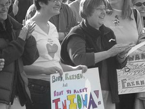 gay-marriage-iowa-300x250.jpg gay-marriage-iowa-300x250.jpg