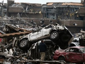 moore tornado damage