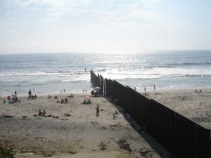 Borderbeachtj.jpg Borderbeachtj.jpg