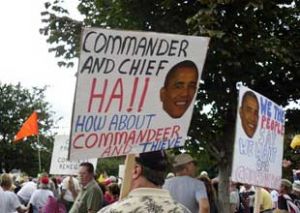 commander-and-thieve.jpg commander-and-thieve.jpg