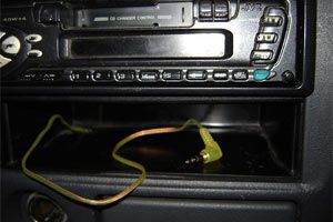 mojo-photo-carstereo.jpg mojo-photo-carstereo.jpg