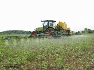 Pesticide sprayer
