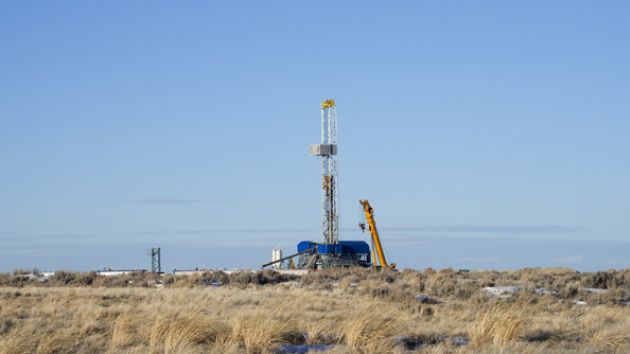 fracking rig, wyoming
