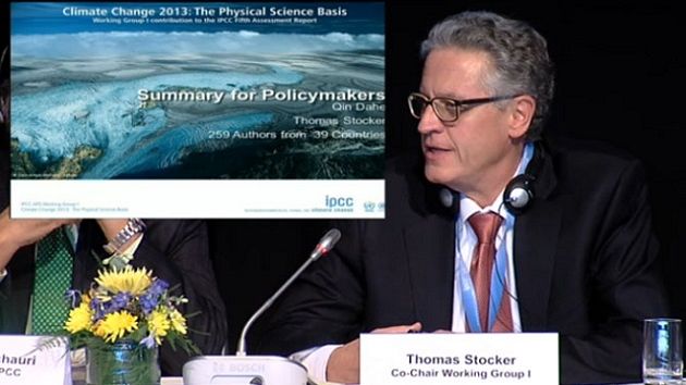 Intergovernmental Panel on Climate Change co-chair Thomas Stocker presents the S