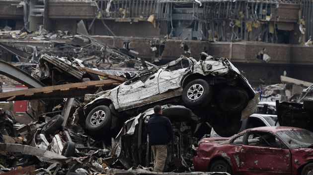 tornado damage moore oklahoma