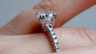diamond engagement ring